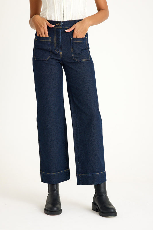 Yüksek Bel Geniş Paça Cep Detaylı Su Yıkamalı Flare Jeans