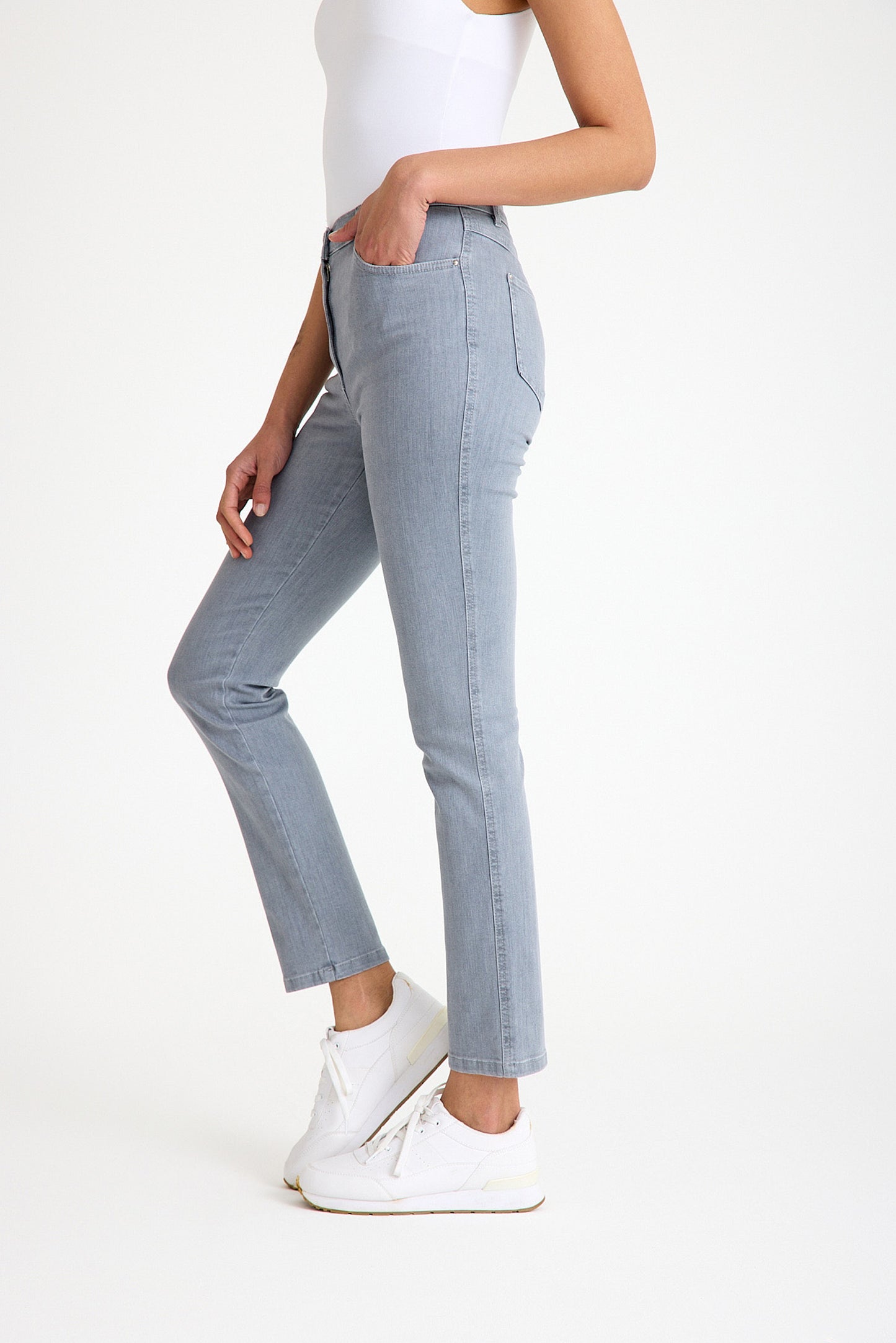 Yüksek Bel Gri Likralı Slim Fit Jean