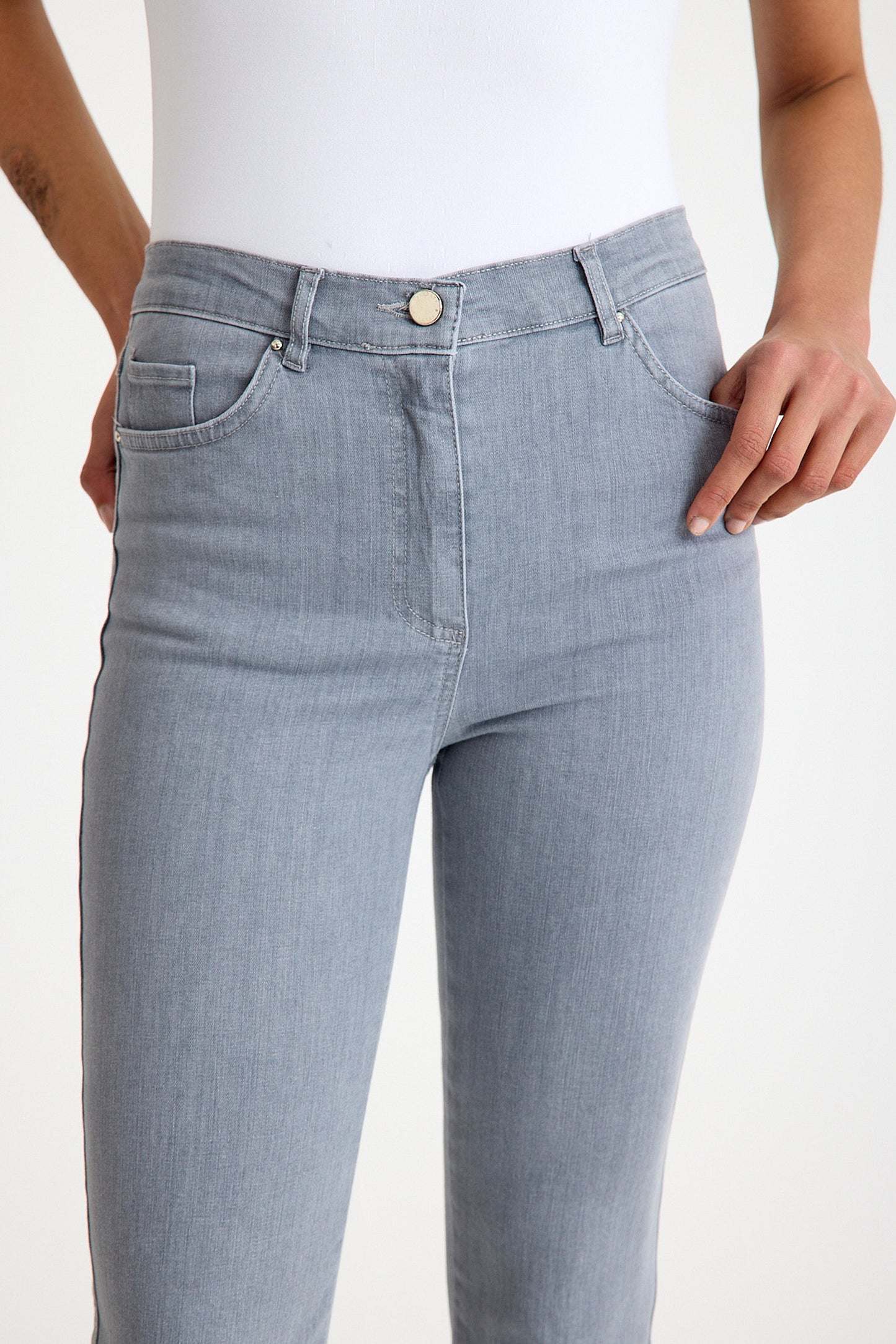 Yüksek Bel Gri Likralı Slim Fit Jean