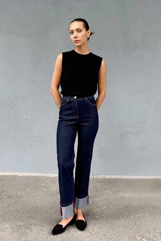 Yüksek Bel Paça Kıvrık Kırmızı İşleme Detaylı Straight Leg Kot Pantolon