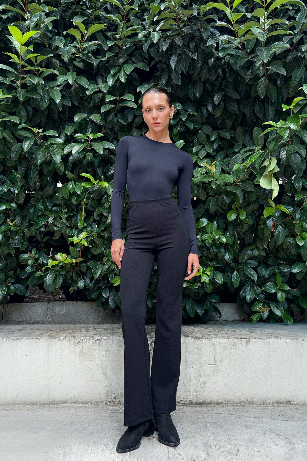 Krep Kumaş Belden Lastikli Hafif İspanyol Paça Pantolon