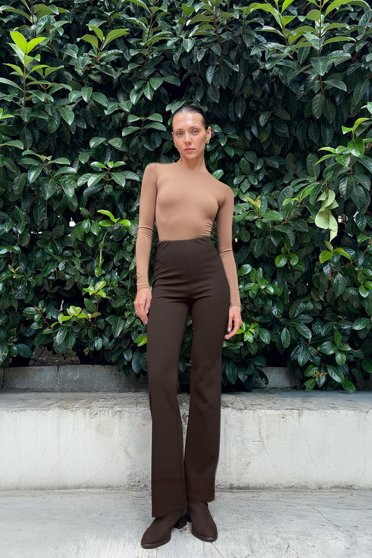 Kahve Krep Kumaş Belden Lastikli Hafif İspanyol Paça Pantolon