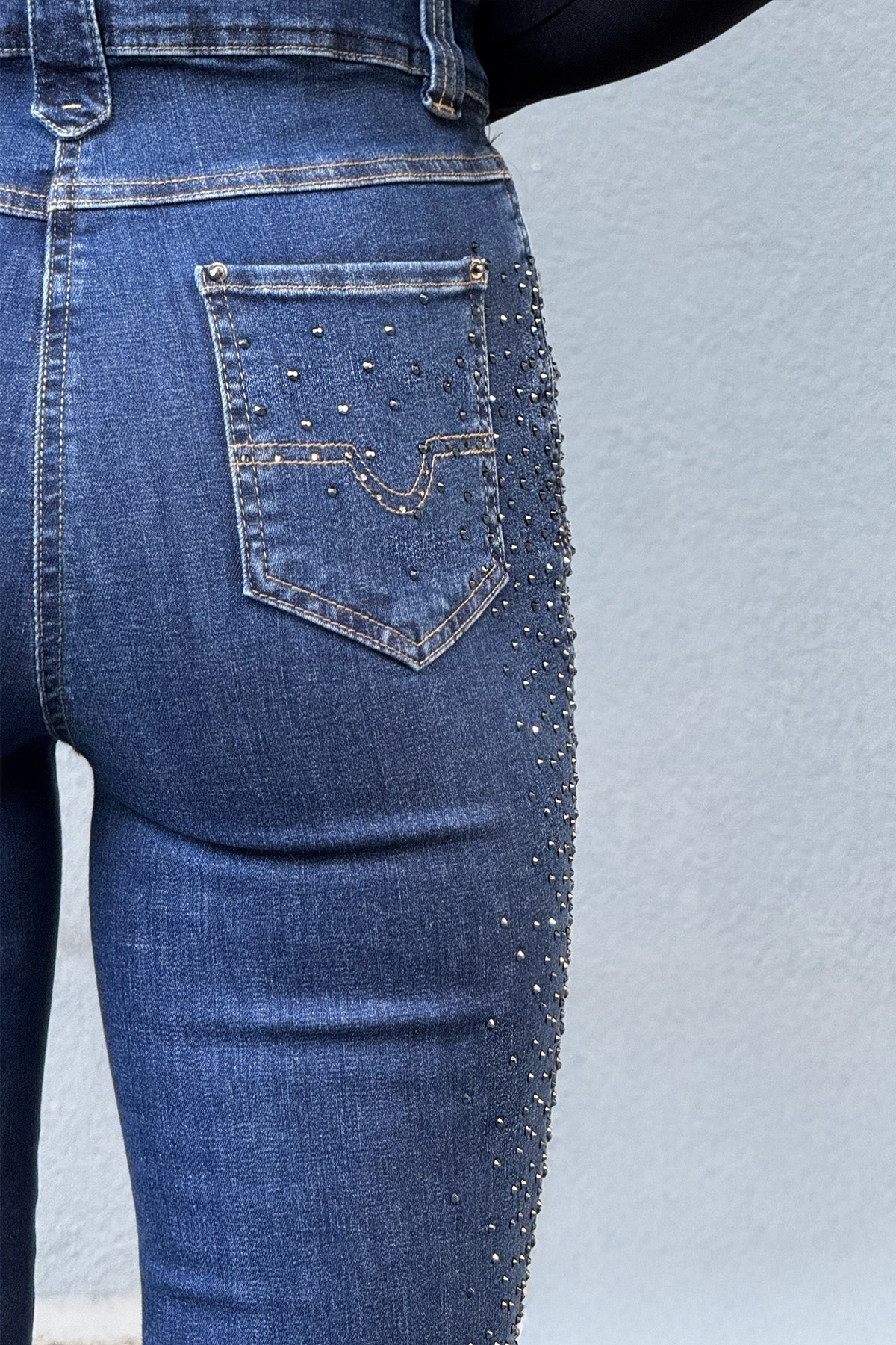 Taş Detaylı Mavi Yüksek Bel Likralı Kot Pantolon