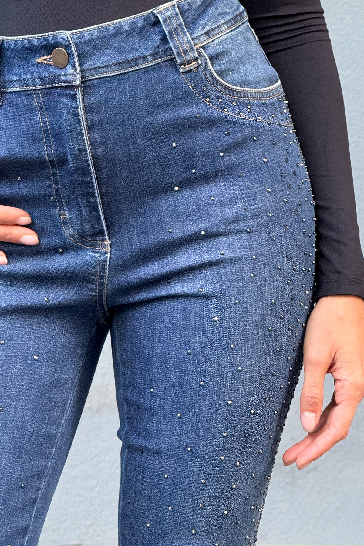 Taş Detaylı Mavi Yüksek Bel Likralı Kot Pantolon