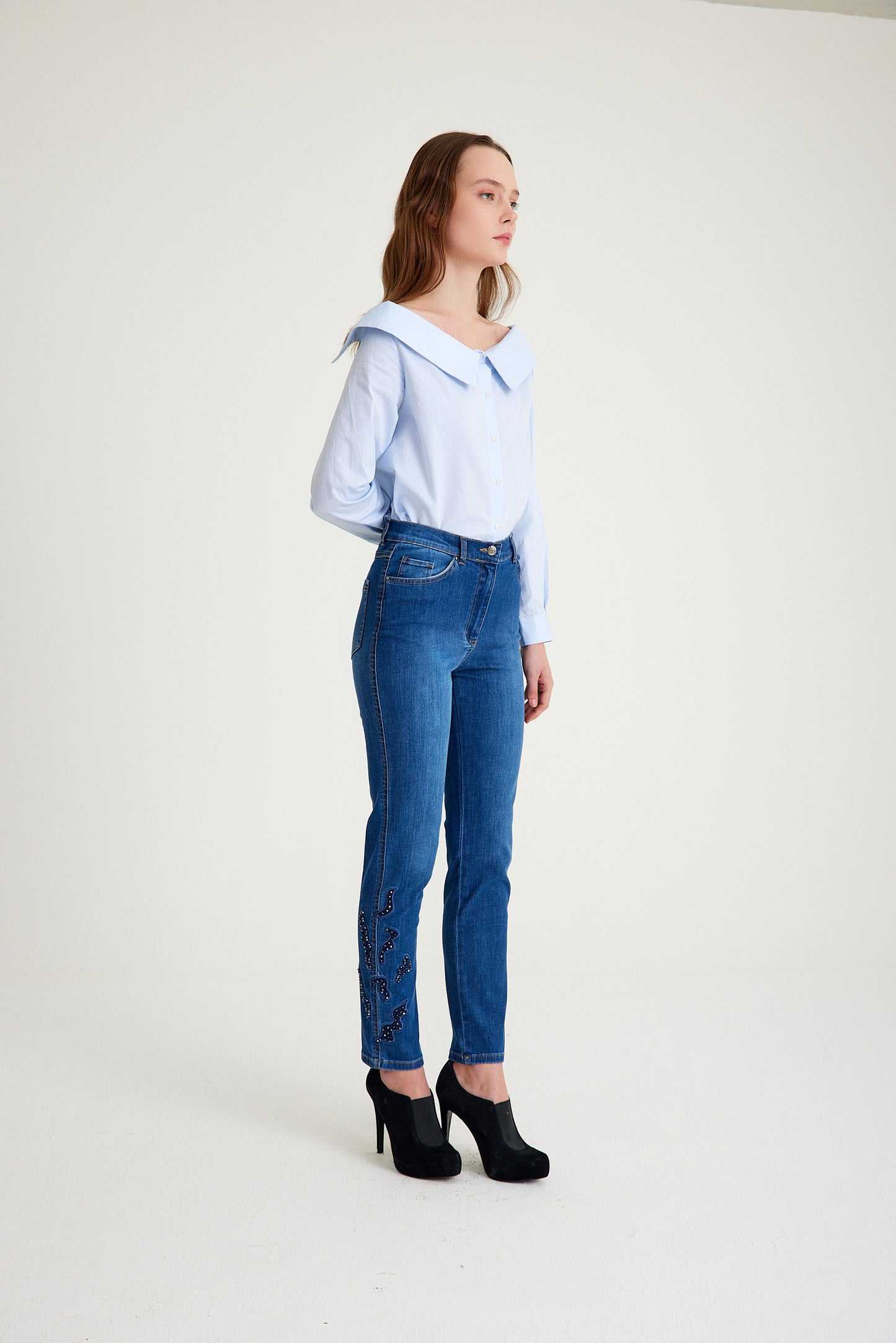 Nille İşlemeli Bootcut Jeans