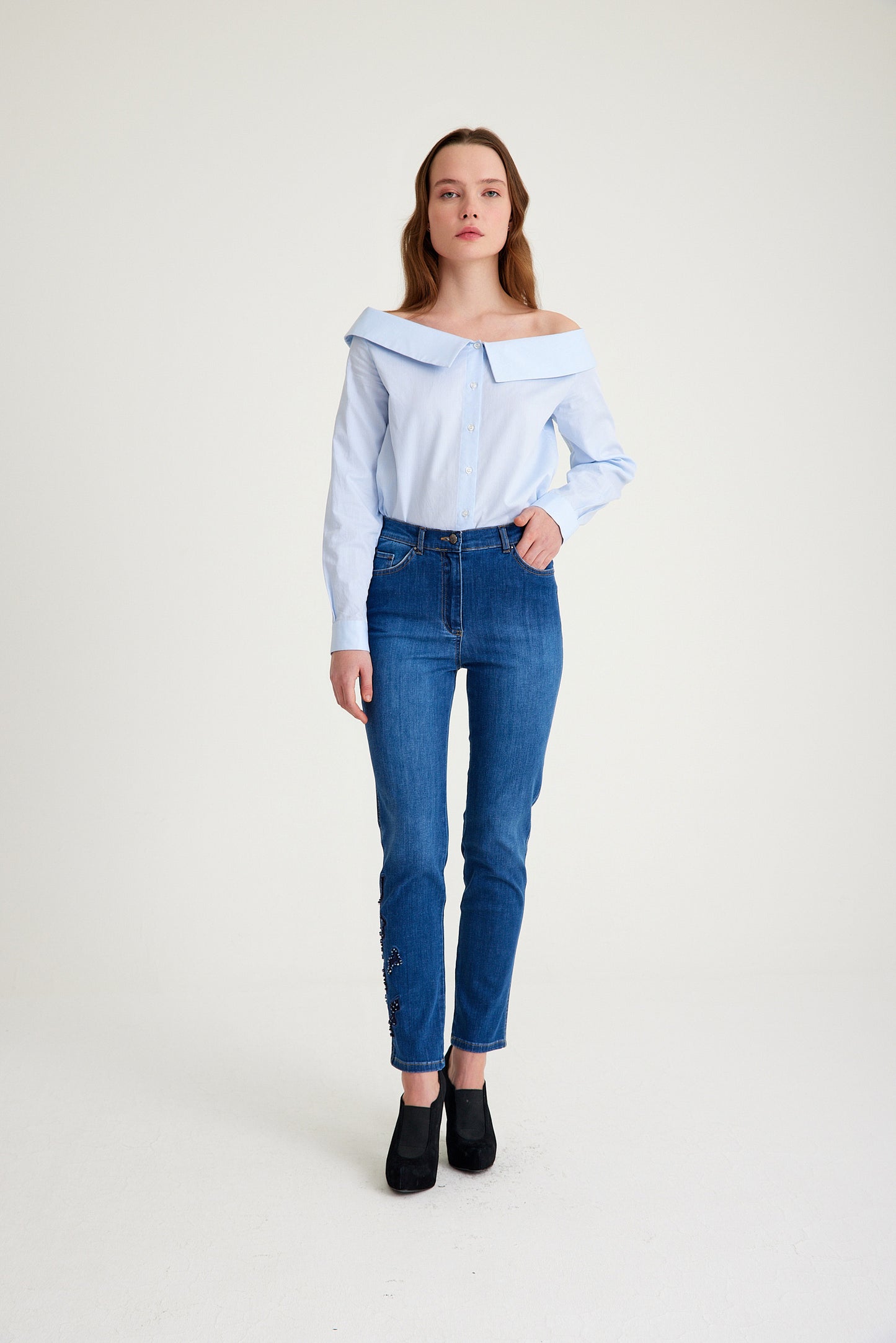 Nille İşlemeli Bootcut Jeans