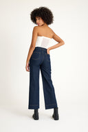 Yüksek Bel Geniş Paça Cep Detaylı Su Yıkamalı Flare Jeans