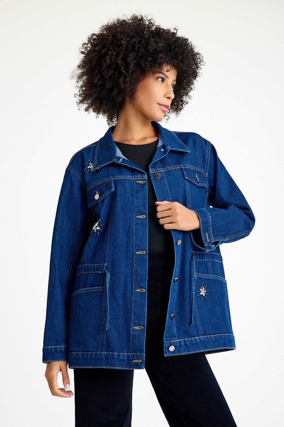 Oversize Fit Denim Ceket İşleme Detaylı