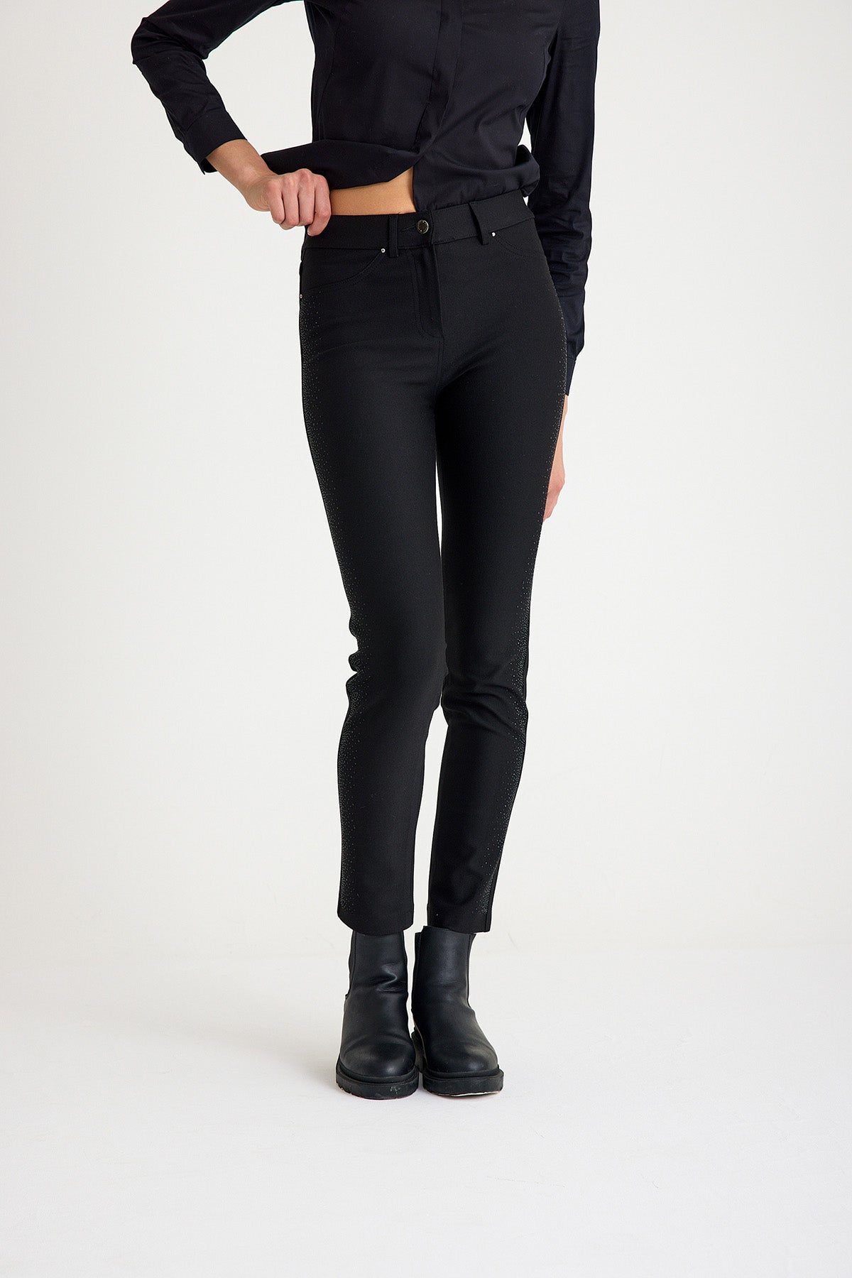 Kadın Siyah Yüksek Bel Vücut Toparlayıcı Kalın Çelik Örme Yanları Taşlı Pantolon