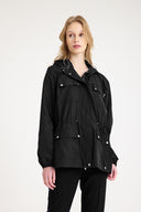 Kadın Su Geçirmez Hafif ve Şık Rüzgarlık