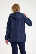 Kadın Su Geçirmez Hafif ve Şık Rüzgarlık