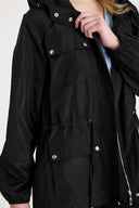 Kadın Su Geçirmez Hafif ve Şık Rüzgarlık