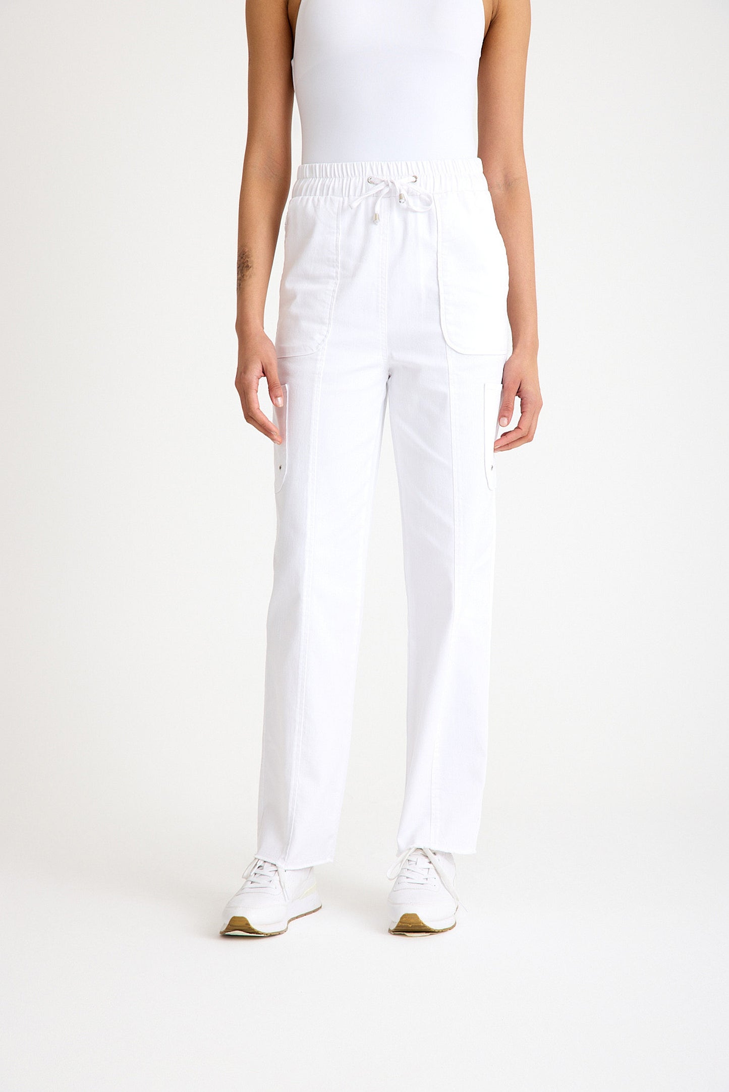 Beyaz Yüksek Bel Rahat Kesim Straight Fit Kadın Kargo Pantolon