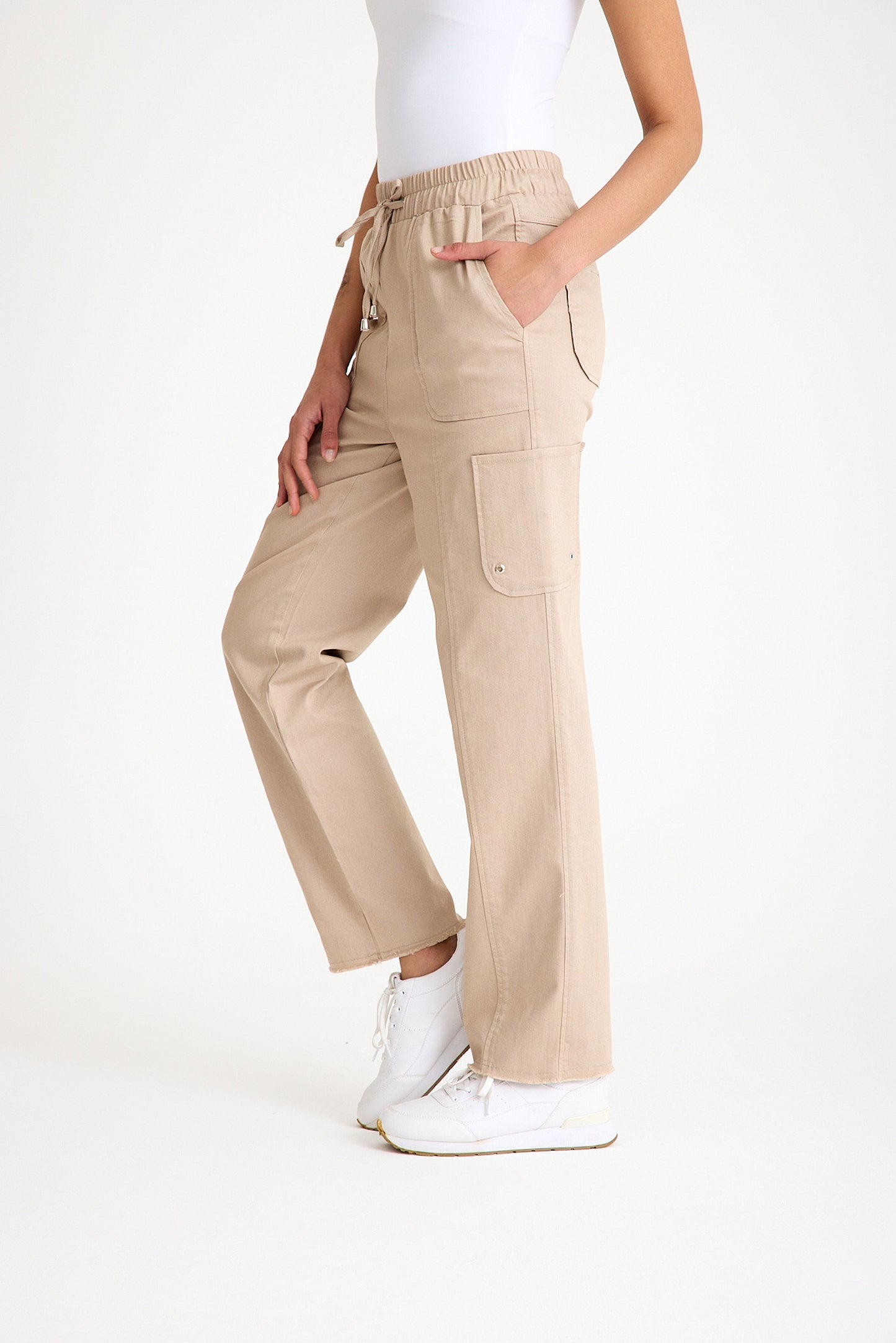 Bej Yüksek Bel Rahat Kesim Straight Fit Kadın Kargo Pantolon