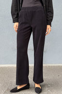 Kadife Görünümlü Belden Lastikli Bol Paça Pantolon