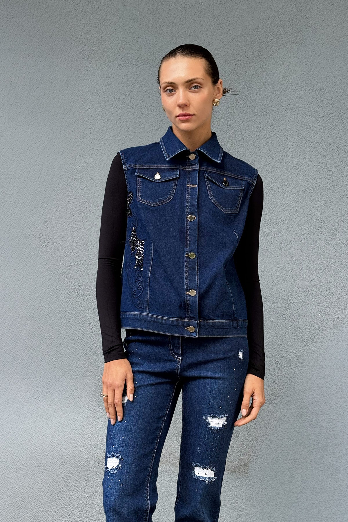 Kadın Bol Kesim Koyu Yıkamalı İşleme Detaylı Kot Yelek