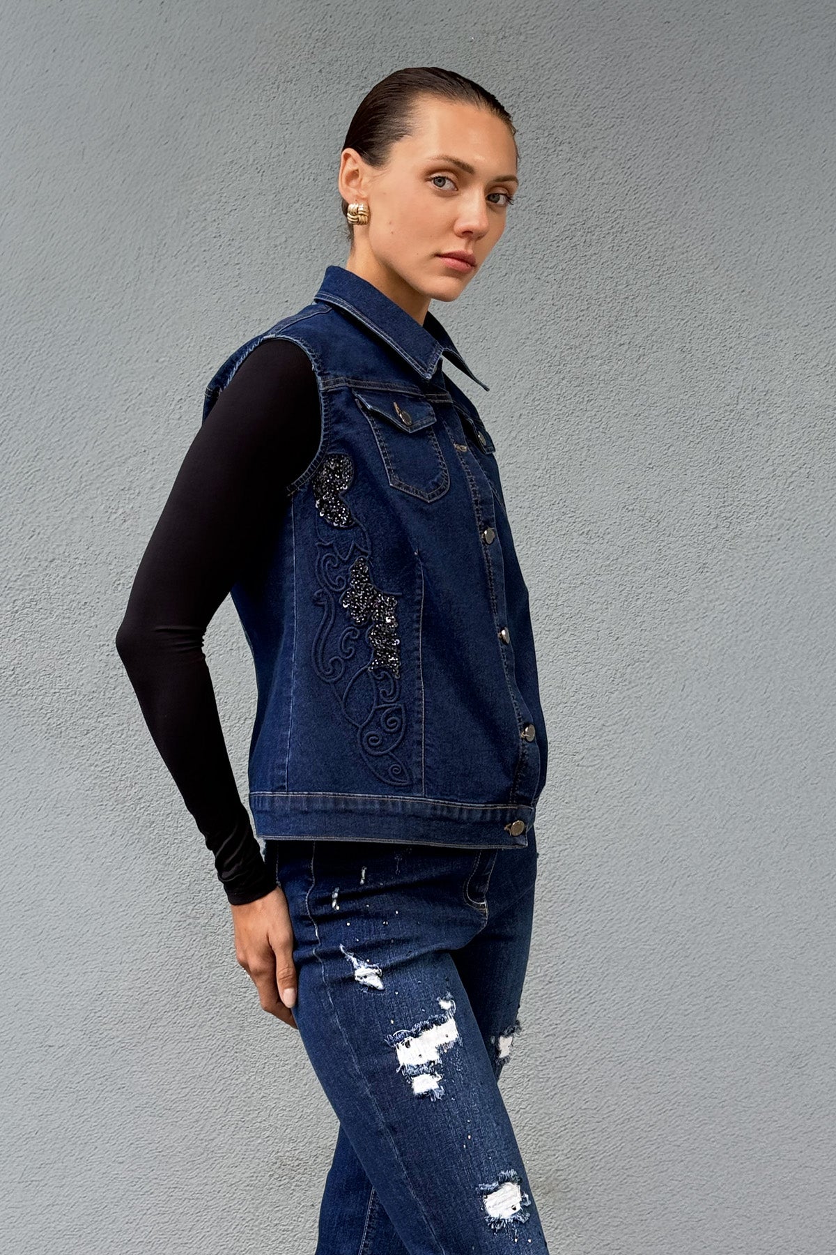 Kadın Bol Kesim Koyu Yıkamalı İşleme Detaylı Kot Yelek