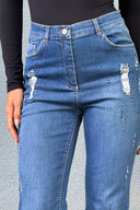 Yüksek Bel Yırtık ve Taş Detaylı Mavi Bootcut Jeans