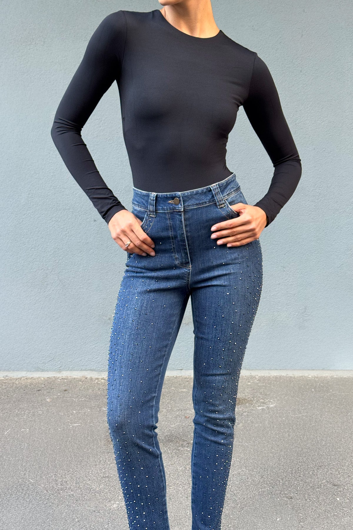 Taş Detaylı Mavi Yüksek Bel Likralı Kot Pantolon