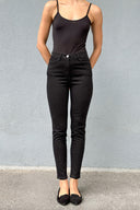 Taş Detaylı Yüksek Bel Likralı Kot Pantolon