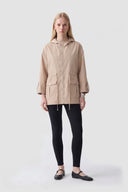 Women's Windbreaker Functional and Waterproof Design