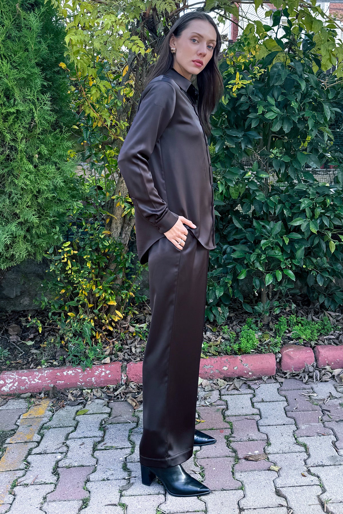 Kadın Kahve Saten Belden Lastikli Bol Paça Pantolon